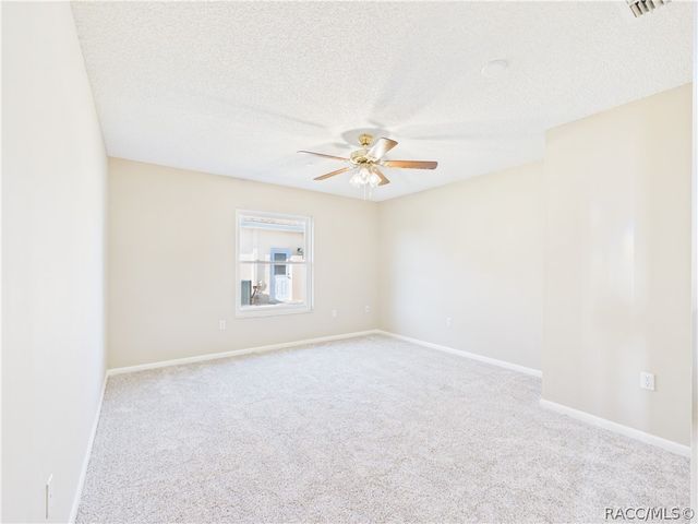10482 S Clint Loop, Floral City, FL 34436