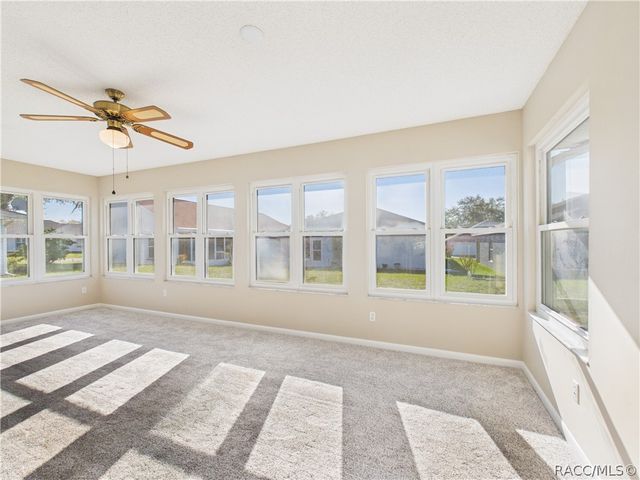 10482 S Clint Loop, Floral City, FL 34436