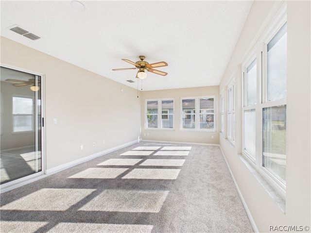 10482 S Clint Loop, Floral City, FL 34436