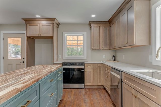 924 Stoneleigh Road, Dalton, GA 30720
