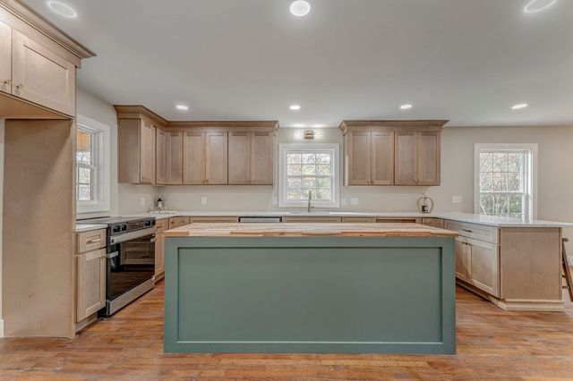 924 Stoneleigh Road, Dalton, GA 30720