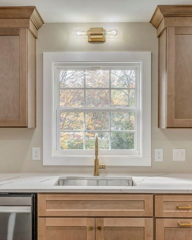 924 Stoneleigh Road, Dalton, GA 30720