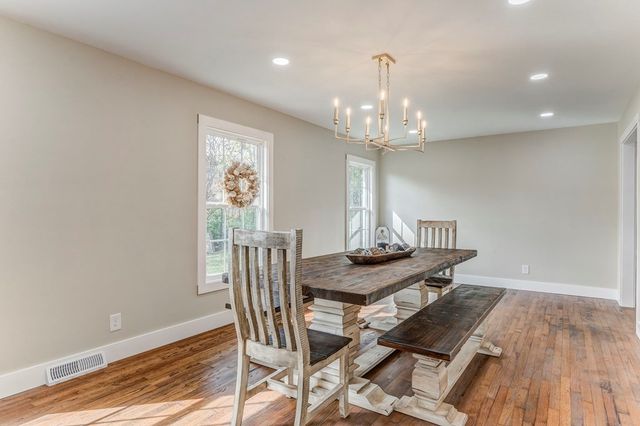 924 Stoneleigh Road, Dalton, GA 30720
