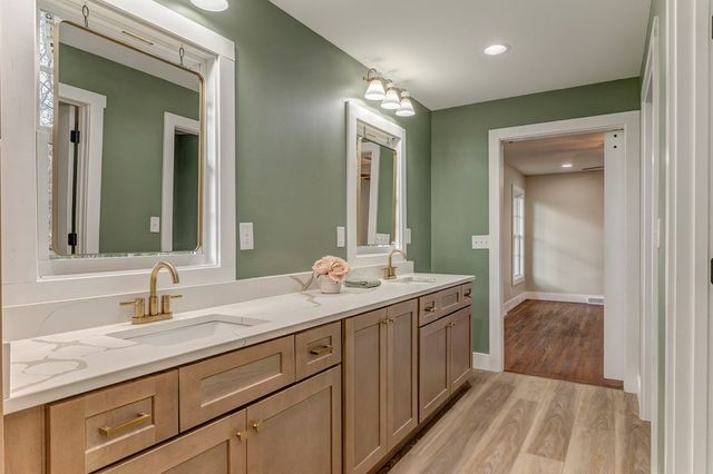 924 Stoneleigh Road, Dalton, GA 30720