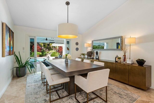 3765 Kings Way, Boca Raton, FL 33434