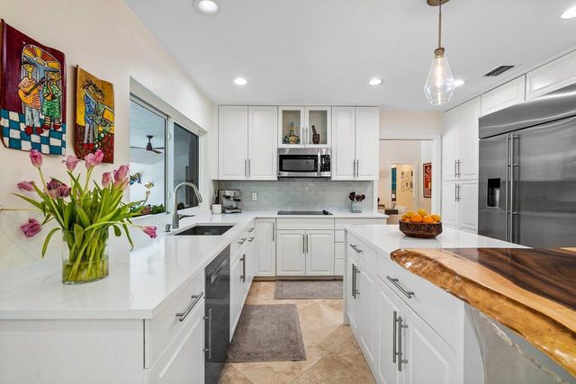 3765 Kings Way, Boca Raton, FL 33434