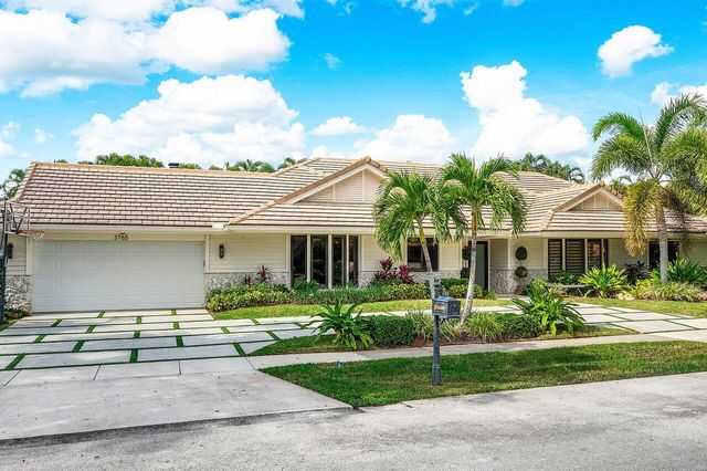 3765 Kings Way, Boca Raton, FL 33434