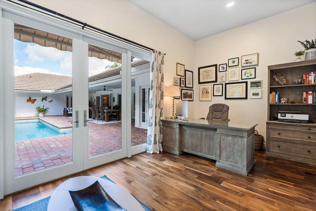 3765 Kings Way, Boca Raton, FL 33434