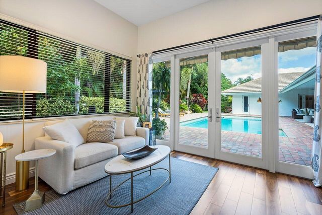 3765 Kings Way, Boca Raton, FL 33434