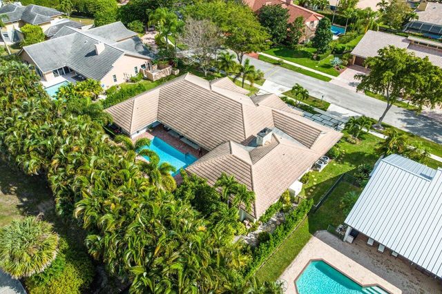 3765 Kings Way, Boca Raton, FL 33434