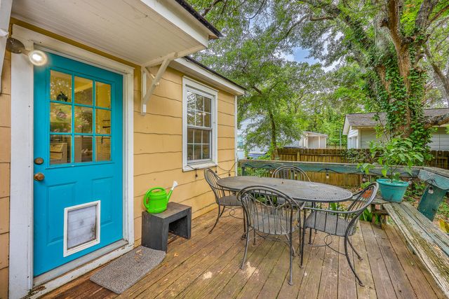 736 Mccants Drive, Mount Pleasant, SC 29464