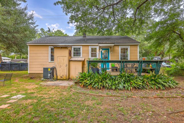 736 Mccants Drive, Mount Pleasant, SC 29464