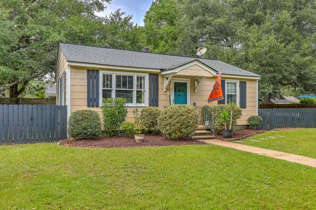 736 Mccants Drive, Mount Pleasant, SC 29464