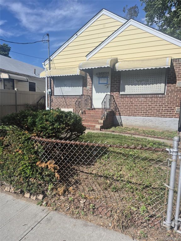 12041 193rd Street, Jamaica, NY 11412 — exterior