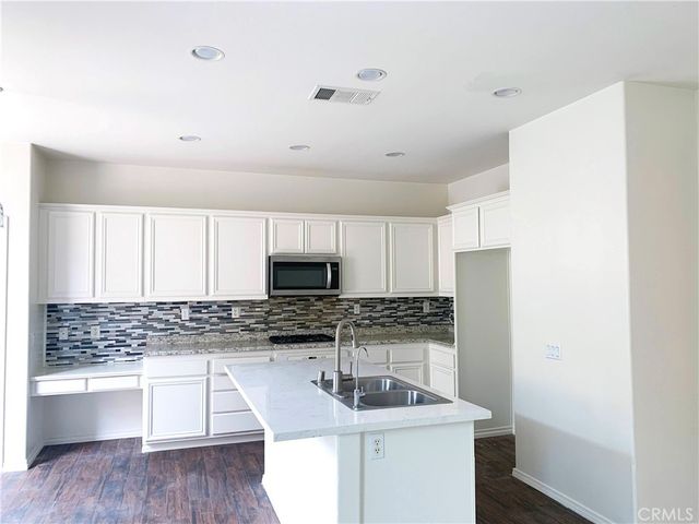 23823 Via Campana, Valencia, CA 91354