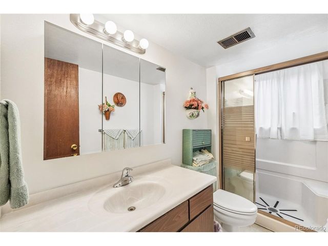 4664 W Simms St, Wheat Ridge, CO 80033