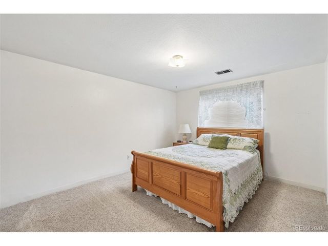 4664 W Simms St, Wheat Ridge, CO 80033