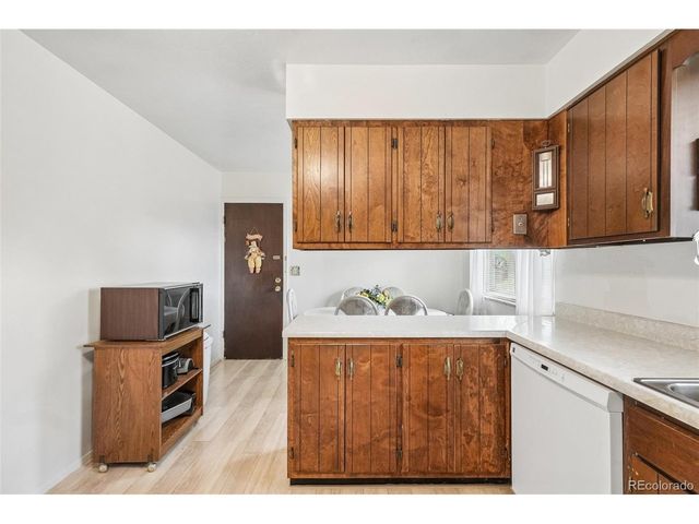 4664 W Simms St, Wheat Ridge, CO 80033