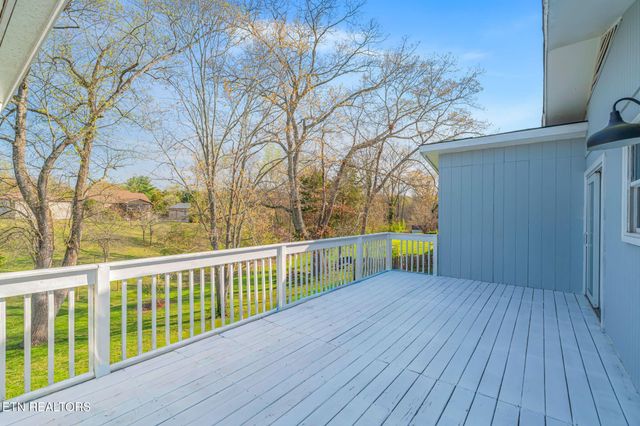 7301 Dunsten Drive, Knoxville, TN 37931