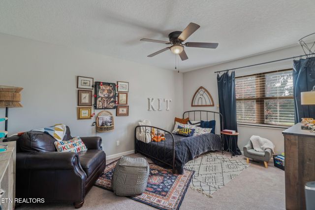 7301 Dunsten Drive, Knoxville, TN 37931