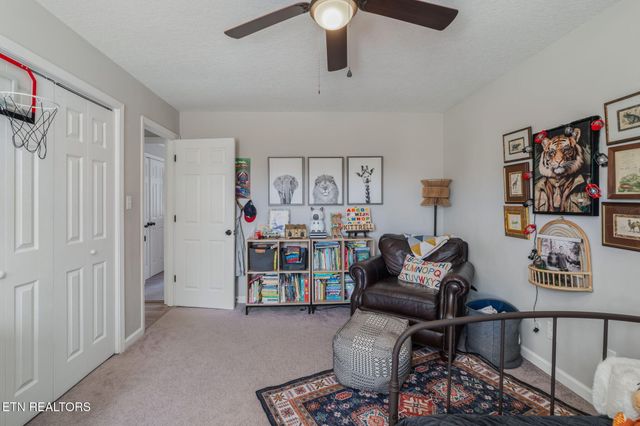 7301 Dunsten Drive, Knoxville, TN 37931