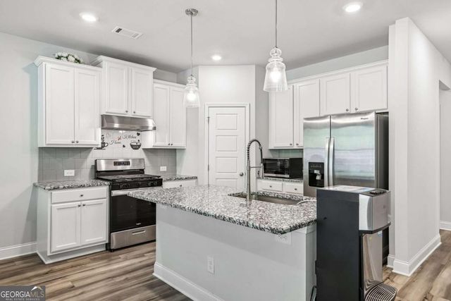 377 Station Overlook Drive, Auburn, GA 30011