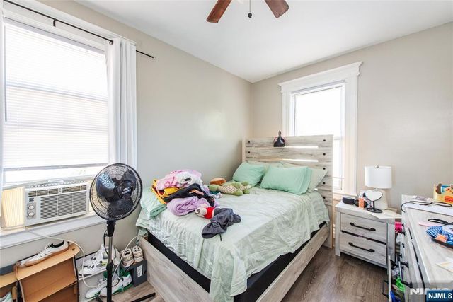 40 Olive Street, Bloomfield, NJ 07003