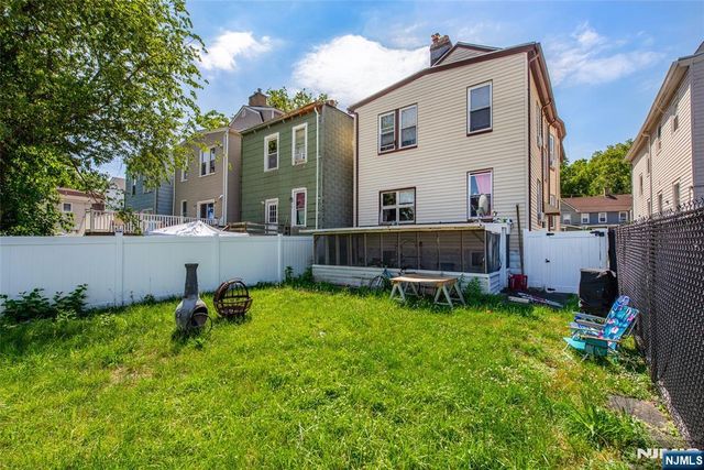 40 Olive Street, Bloomfield, NJ 07003