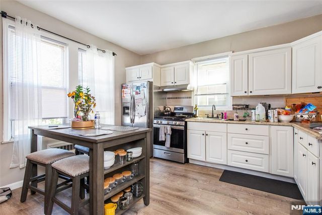 40 Olive Street, Bloomfield, NJ 07003