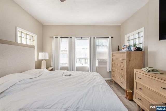 40 Olive Street, Bloomfield, NJ 07003
