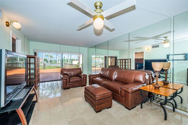 6273 BAHIA DEL MAR BOULEVARD 116, St Petersburg, FL 33715