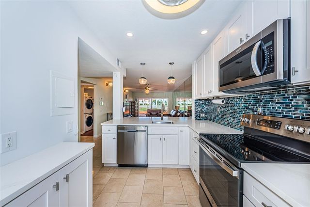 6273 BAHIA DEL MAR BOULEVARD 116, St Petersburg, FL 33715