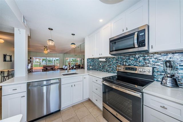 6273 BAHIA DEL MAR BOULEVARD 116, St Petersburg, FL 33715
