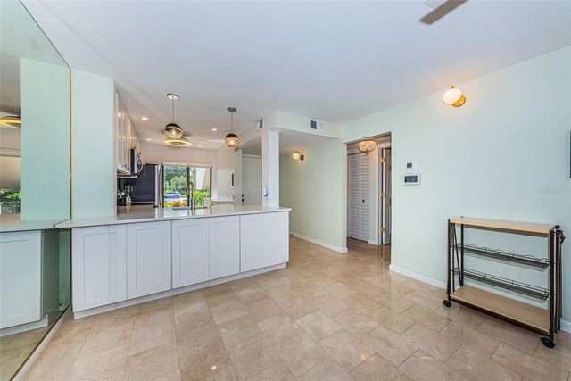 6273 BAHIA DEL MAR BOULEVARD 116, St Petersburg, FL 33715