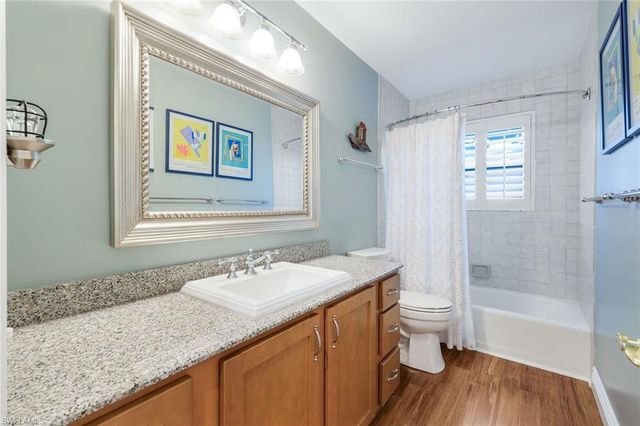2319 Queens WAY, Naples, FL 34112