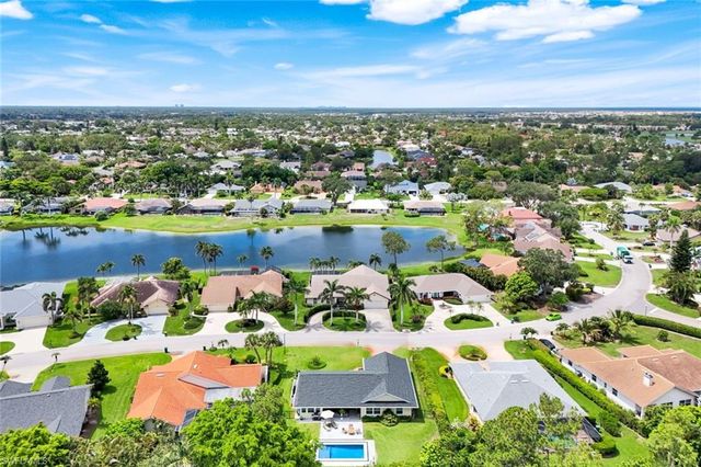 2319 Queens WAY, Naples, FL 34112