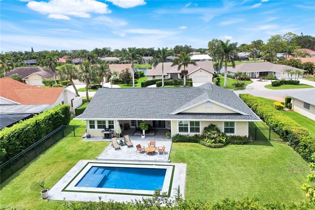 2319 Queens WAY, Naples, FL 34112