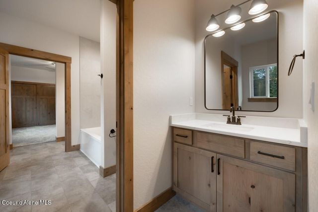 L5 Gemini Lane, Rathdrum, ID 83858