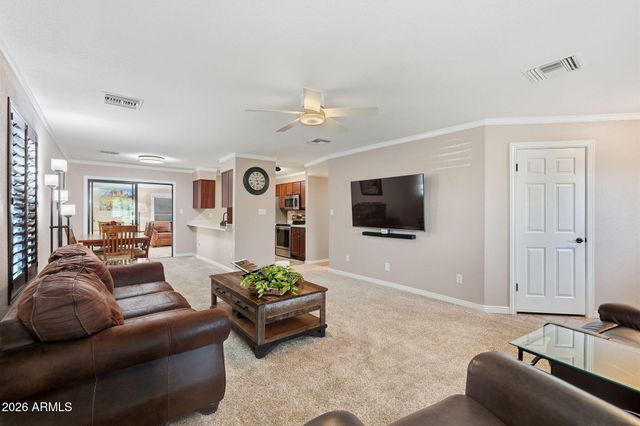 5811 W FOLLEY Street, Chandler, AZ 85226
