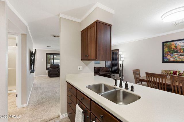 5811 W FOLLEY Street, Chandler, AZ 85226