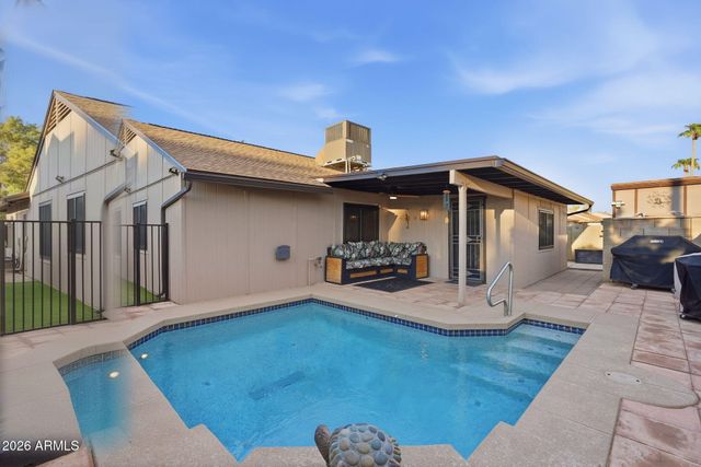 5811 W FOLLEY Street, Chandler, AZ 85226