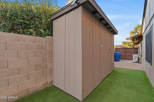 5811 W FOLLEY Street, Chandler, AZ 85226