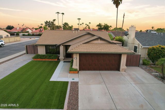 5811 W FOLLEY Street, Chandler, AZ 85226