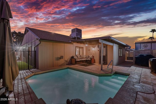 5811 W FOLLEY Street, Chandler, AZ 85226