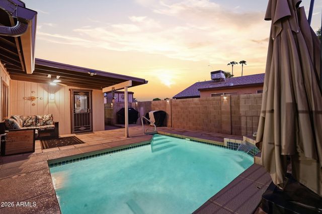 5811 W FOLLEY Street, Chandler, AZ 85226