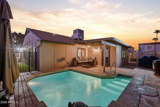 5811 W FOLLEY Street, Chandler, AZ 85226