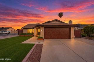 5811 W FOLLEY Street, Chandler, AZ 85226