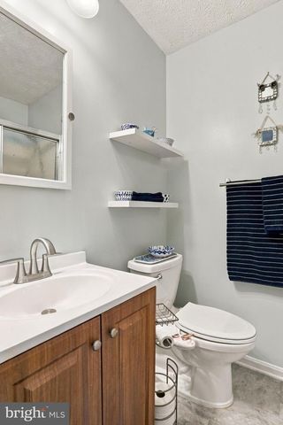 1609 NORWICH DR, Frederick, MD 21701