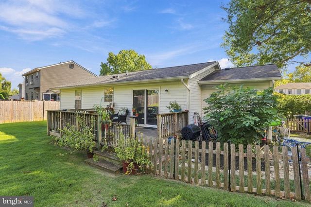 1609 NORWICH DR, Frederick, MD 21701