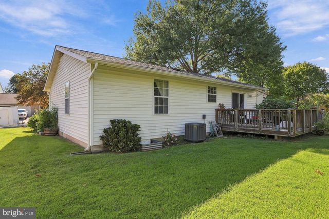 1609 NORWICH DR, Frederick, MD 21701